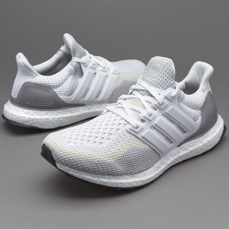 adidas ultra boost 2.0 white