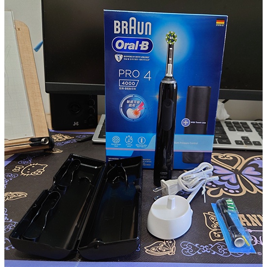 《自藏物》德國百靈Oral-B-PRO4 3D電動牙刷 曜石黑