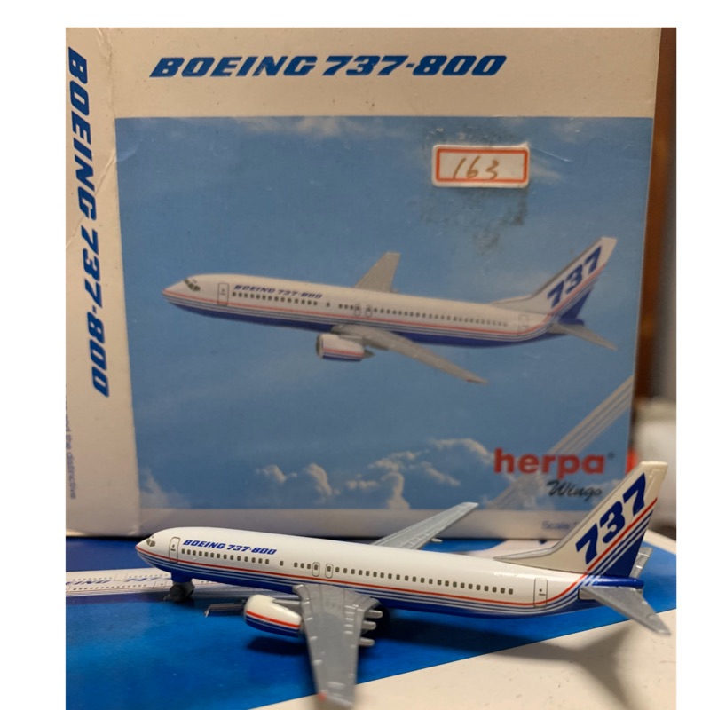 Herpa Boeing 737-800 Xáat Kwáani Alaska Airlines – Maquette Miniature échelle 1:500 En Métal – Avion De Collection Sans Socle