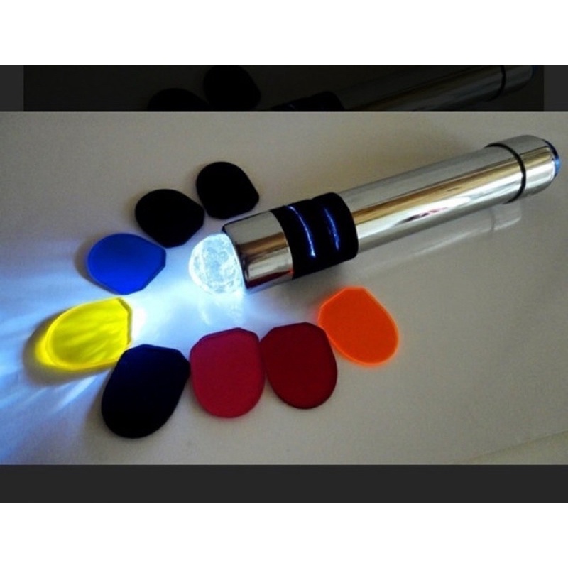 彩光筆-帶水晶的專業色光按摩器（全身可用）