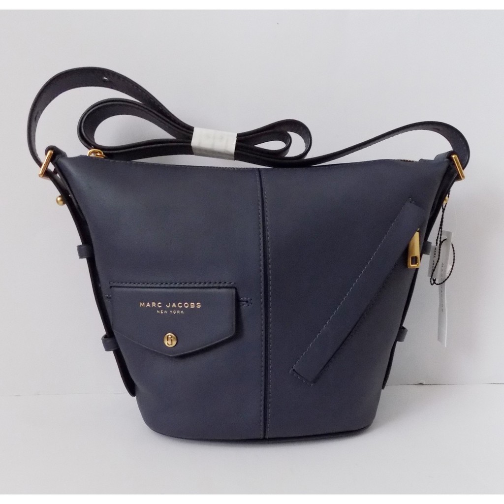 marc jacobs mini sling bag