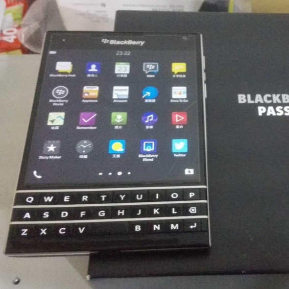 出清經典收藏  可換機  BlackBerry Passport  Q30  黑苺機  護照  近全新