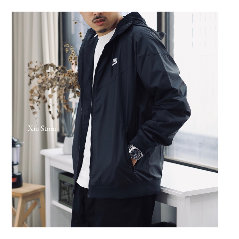 nike nsw windbreaker