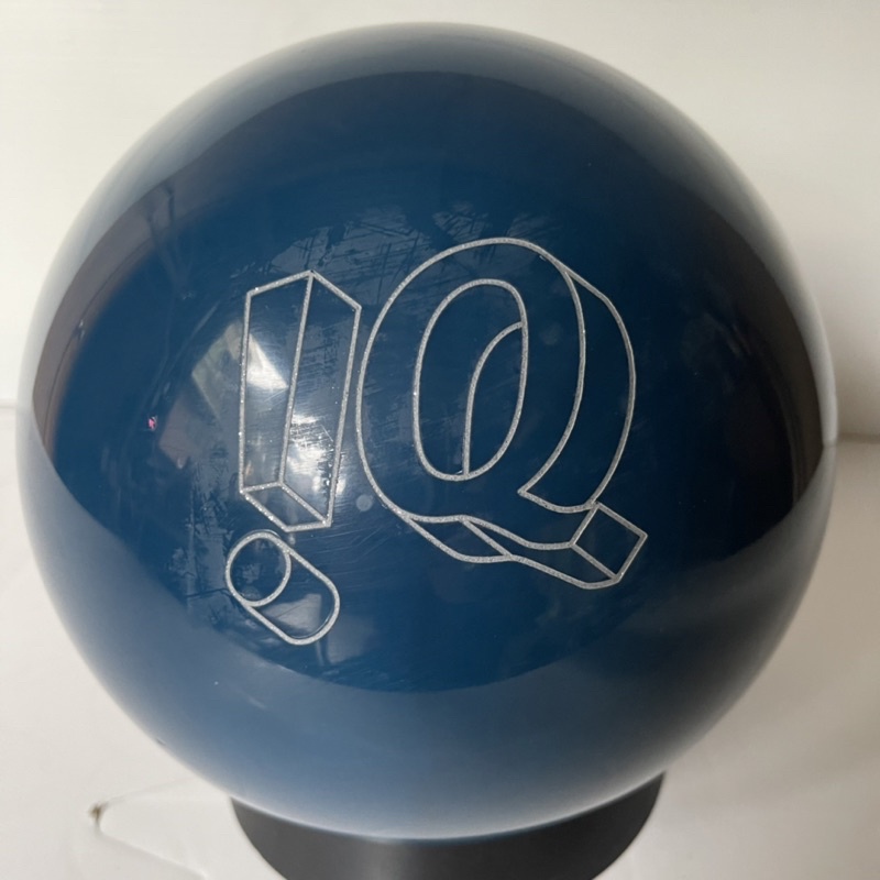 美國進口保齡球STORM品牌iQ風暴飛碟球選手喜愛的品牌11磅
