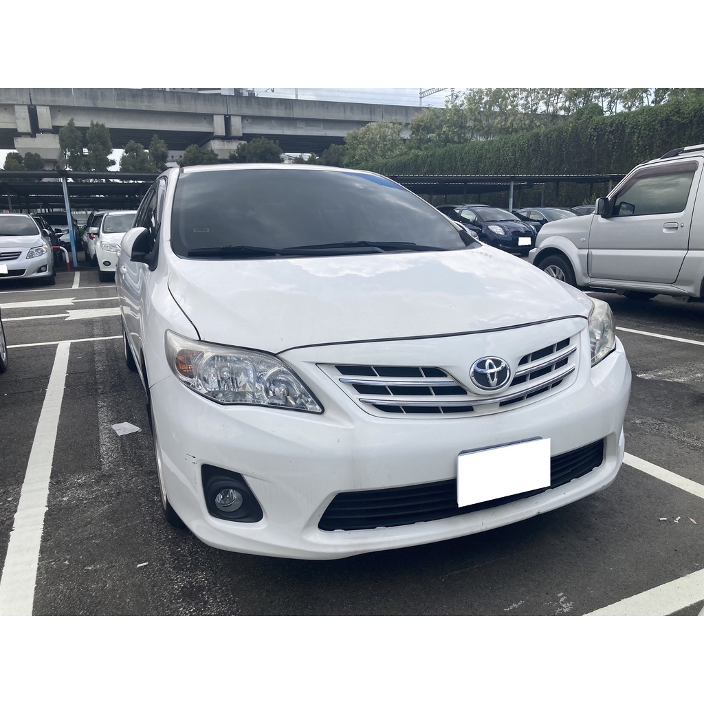 中古車找上游 TOYOTA Altis 2012