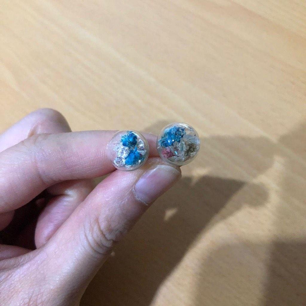 藍色 乾燥花永生花玻璃球耳環 玻璃球 玻璃耳環 造型耳環