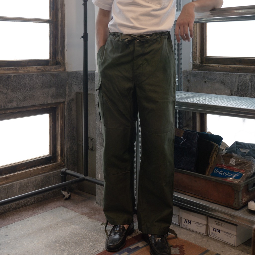 《白木11》 🇧🇪 90s Belgium M88 比利時 公發 傘兵 綁帶式 抽繩 軍綠 軍褲 寬版 口袋 軍裝