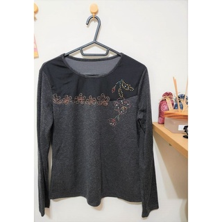 *九成新* 灰色 小花刺繡圖騰 薄長袖上衣