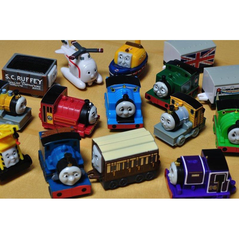 轉蛋盒玩扭蛋食玩模型公仔系列 湯瑪士小火車玩具公仔 一套15隻不分賣