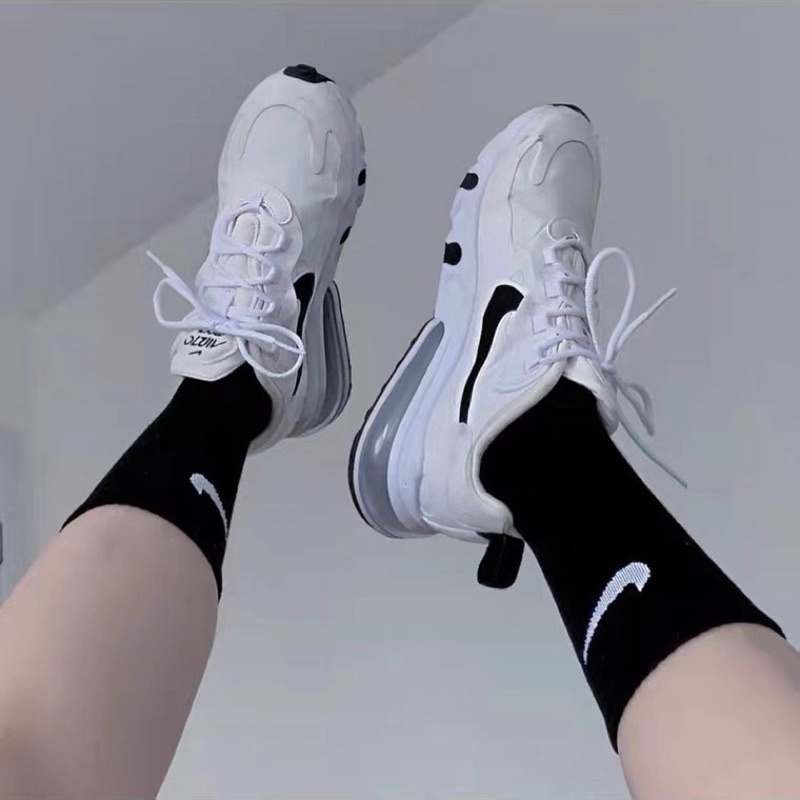 出清 Nike W Air Max 270 React 熊貓 仙女鞋 白 黑 氣墊 慢跑鞋 CI3899-101