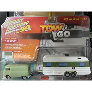《模王》 1/64 johnny lightning 模型合金車 福斯 T2 & 拖車