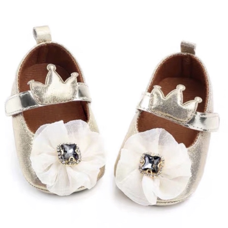 🌸芊芊小舖🌸 全新現貨嬰幼兒寶寶公主學步鞋 拍照鞋 適合腳長約12cm, 6M-12M大的寶寶，金色鑽石花朵皇冠公主鞋