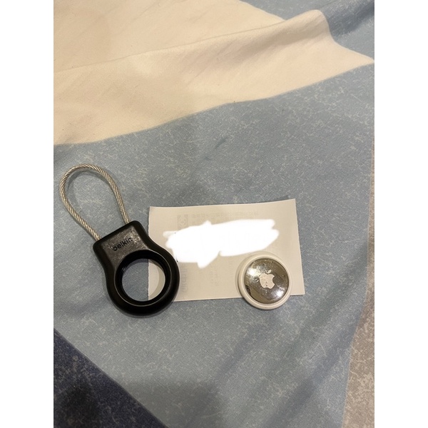 二手AirTag （&belkin Secure Holder)