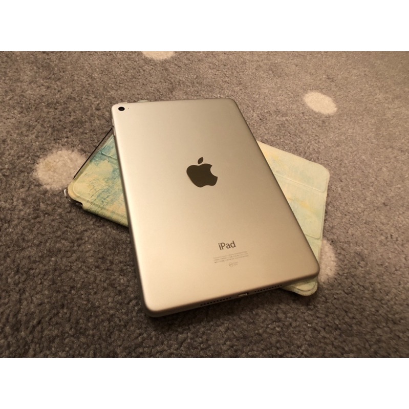 近全新 銀色 iPad mini 4 WiFi 128G 價錢可議