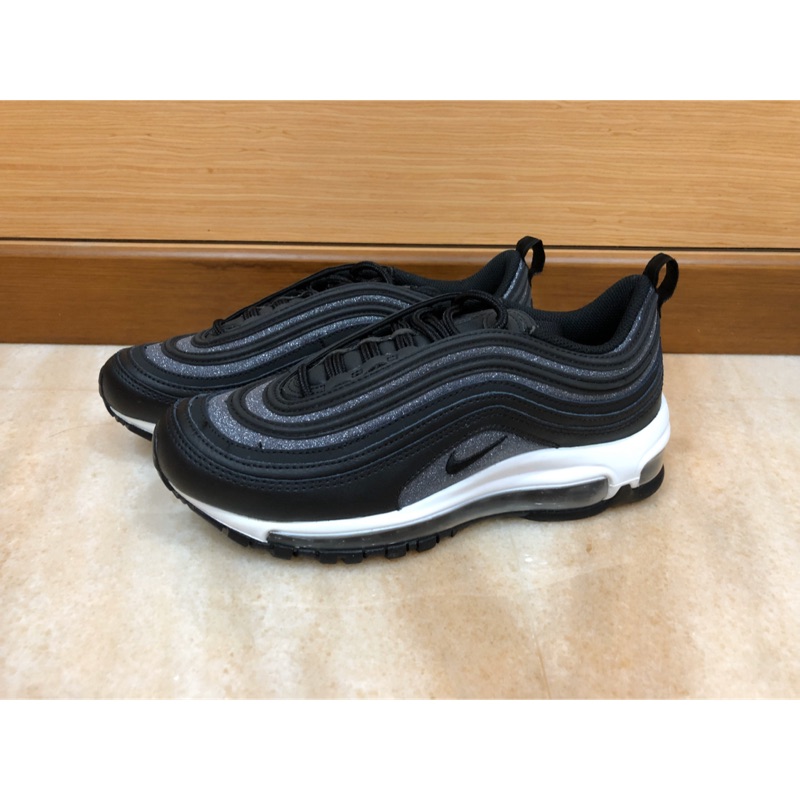 air max black glitter