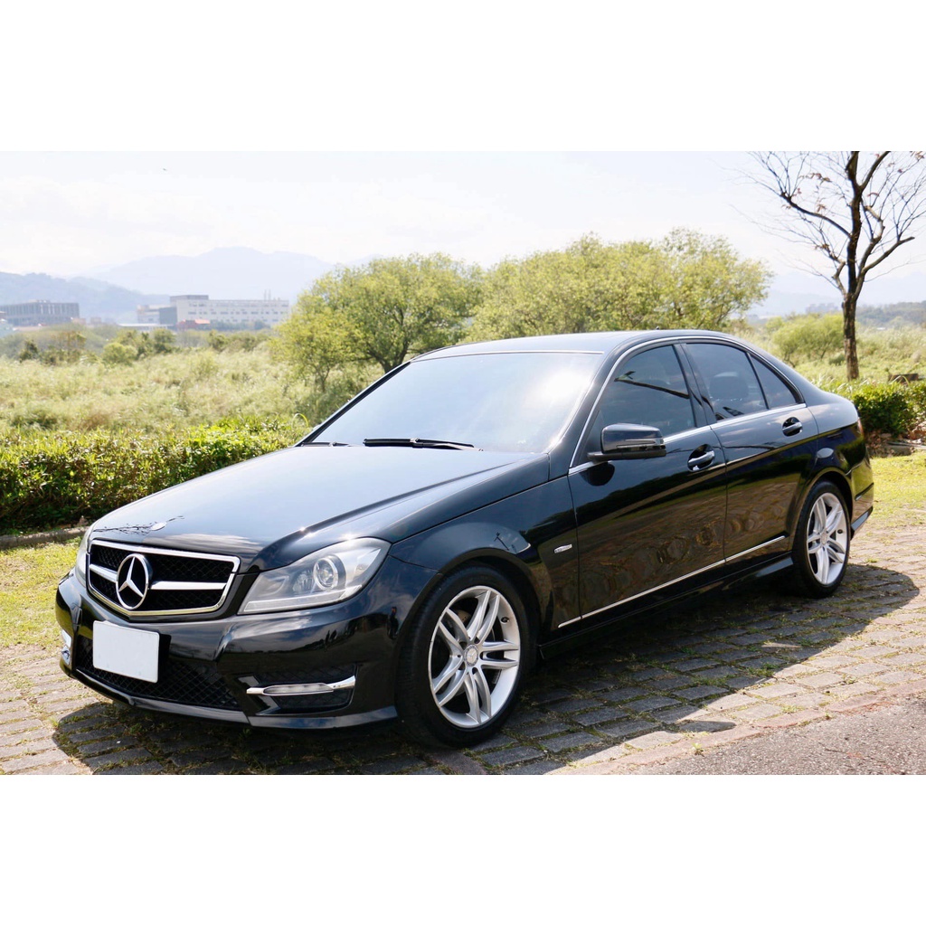 2012 年式 BENZ C250 實車實價 實車在店 車況漂亮 #聯絡電話：０９７６-９２４-５３８