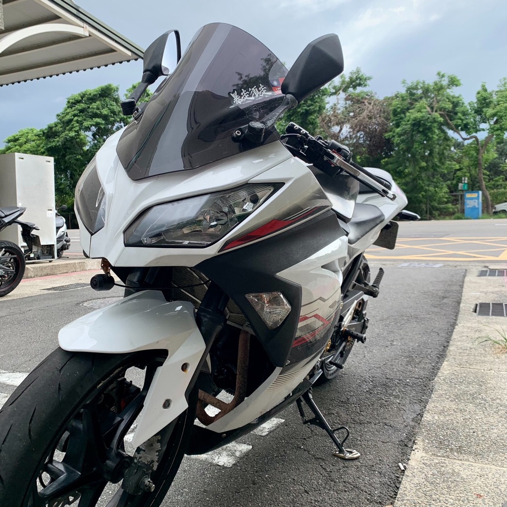 NINJA300忍3ABS二手擋車 配合貸款 全額貸款 白牌 黃牌 紅牌 仿賽 街車 大型重機 機車 名片在最後一張照片