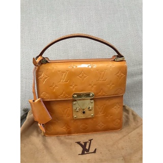 74❤ LV 漆皮郵差包 spring kelly真品正品真皮手提小相機包mini 稀有絕版款附原廠鑰匙防塵袋