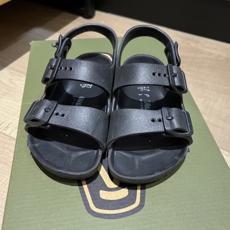 【二手品】 BIRKENSTOCK 小童勃肯拖鞋｜兒童涼鞋｜(黑色）