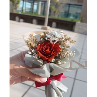 ▶小珍珠花園◀輕奢華迷你金屬手作花束 (永生花/金屬花/情人節/送禮/裝飾/婚禮小物/外拍)