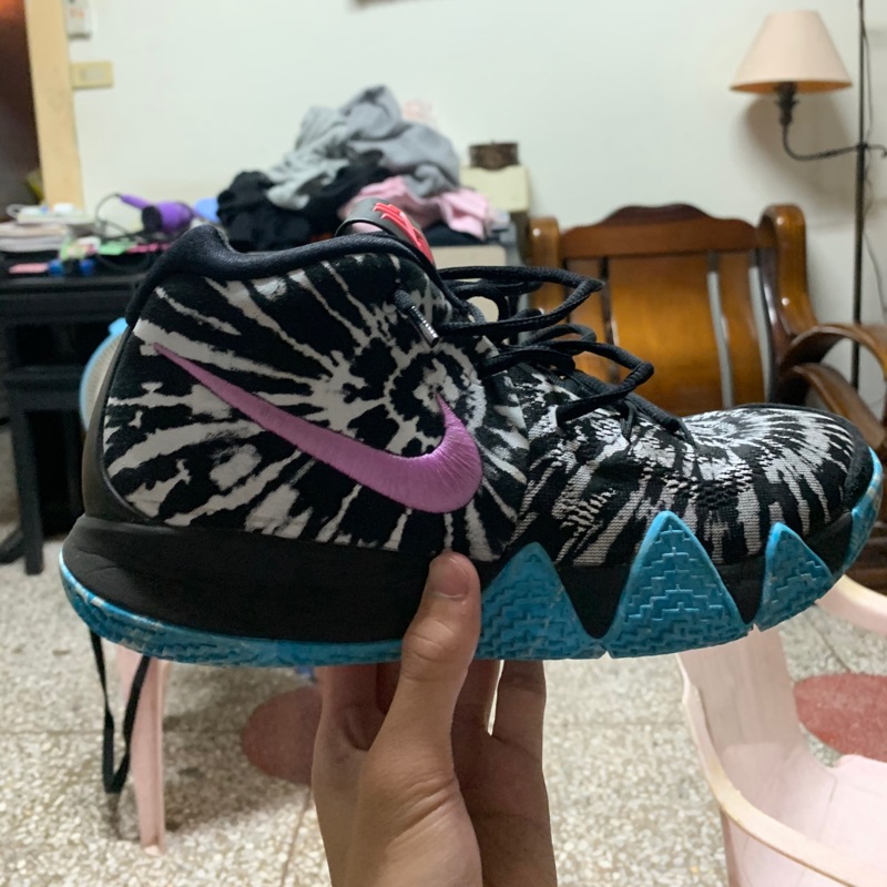 Kyrie 4 all star us9.5 27.5cm