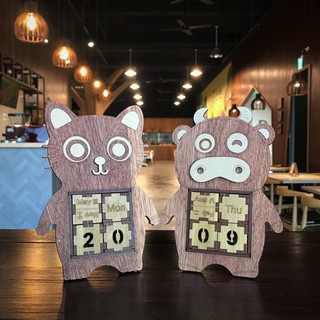 現貨【可愛小動物 桌曆 萬年曆】DIY 組裝 木製玩具 模型 動手做 兒童玩具 辦公室 聖誕節 交換禮物 可愛 療癒