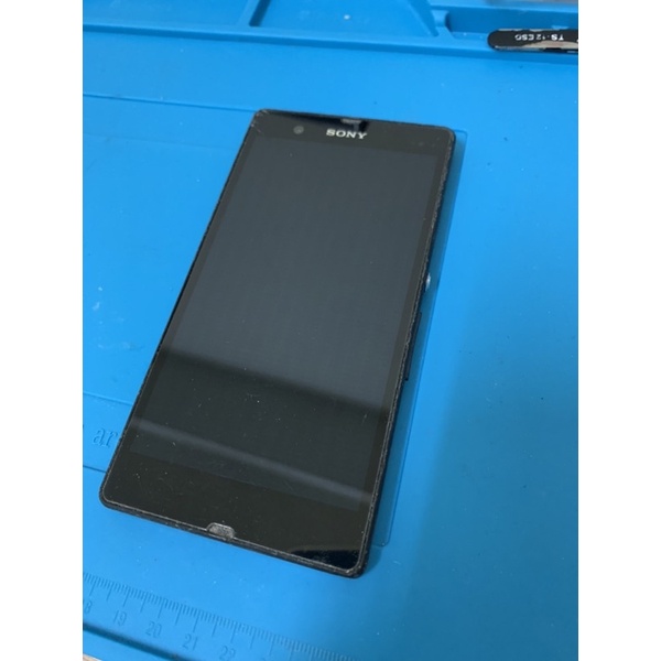 Sony Xperia Z C6602 零件機 目測螢幕沒破