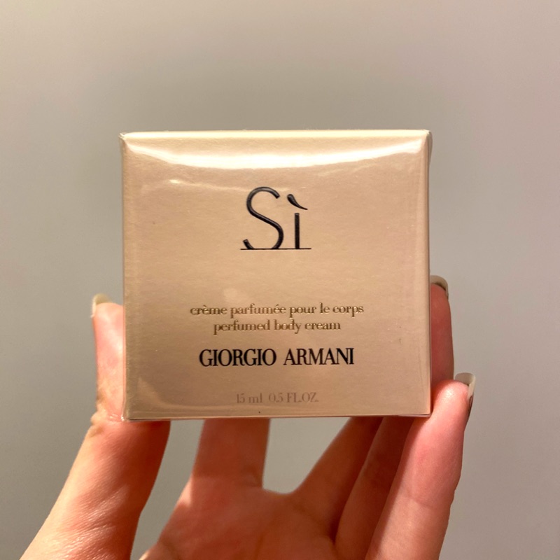 giorgio armani perfumed body lotion