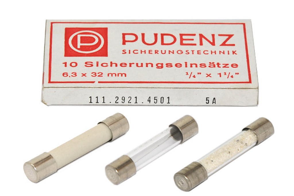 德國 PUDENZ 8A 250V T慢熔 (陶瓷包裝) FOR AUDIO  6.3x32(mm) 保險絲 x1個