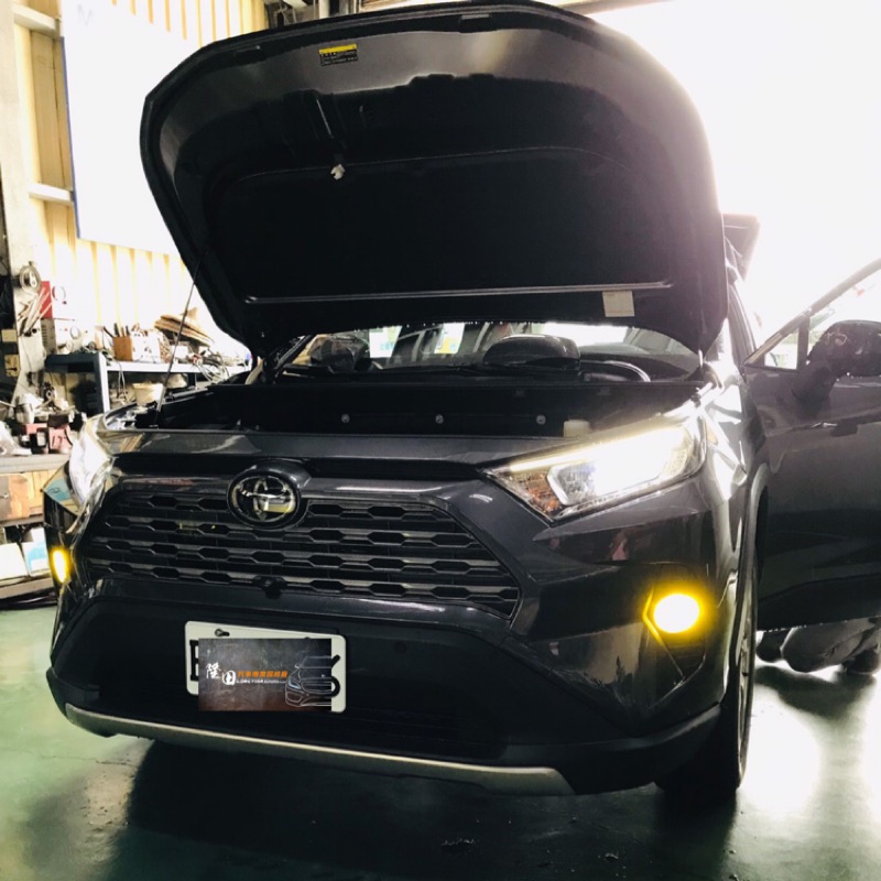 5代 RAV4 雷right LED霧燈（黃金光/白光）