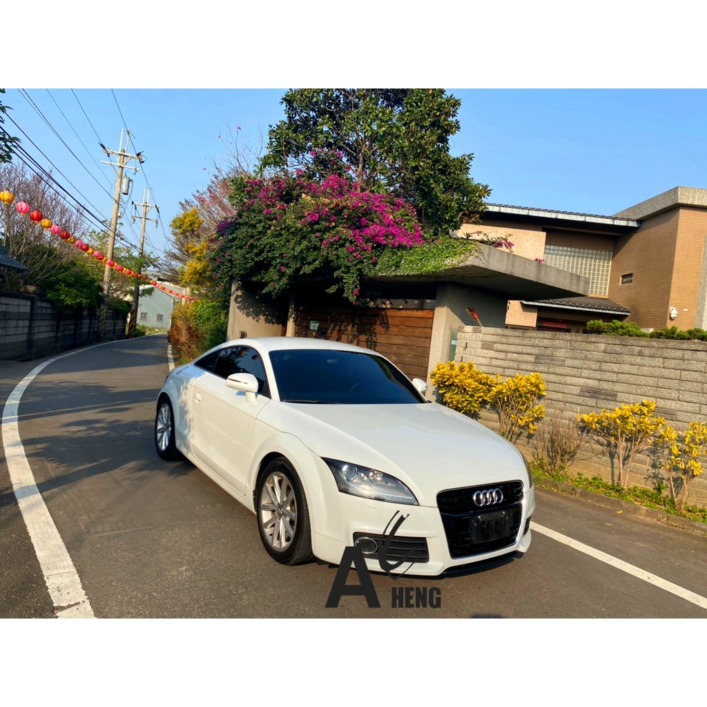 【FB搜尋桃園阿承】奧迪 超人氣TT跑3萬 2012年 2.0CC 白色 二手車 中古車