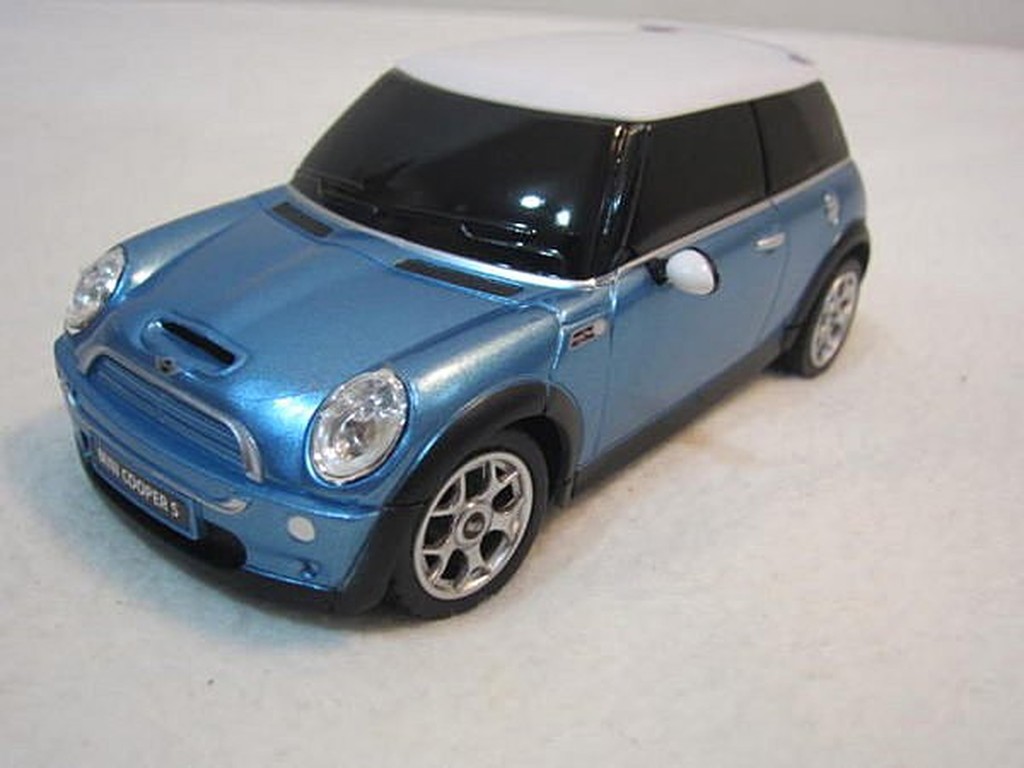 【露天蝦皮便宜免運】 1:24(1/24)全新MINI COOPER S藍色擬真烤漆原廠授權RASTAR遙控車