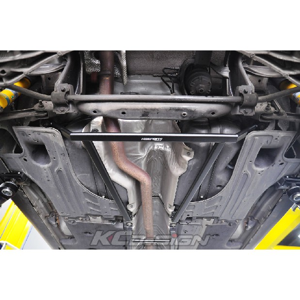 依馳國際 KC-DeSiGN 強化拉桿 不鏽鋼 後下四點式結構桿 Volvo S60/V60/V60 CC Q2