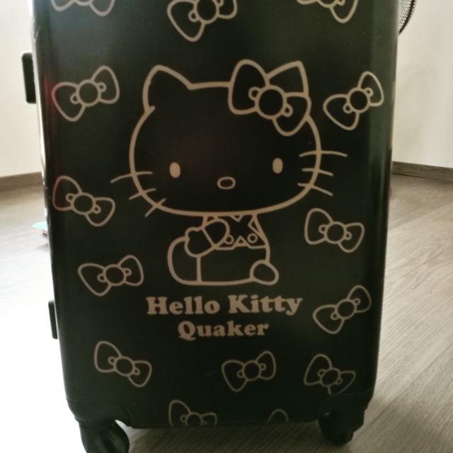 二手-桂格Hello Kitty 20吋黑色行李箱（可面交