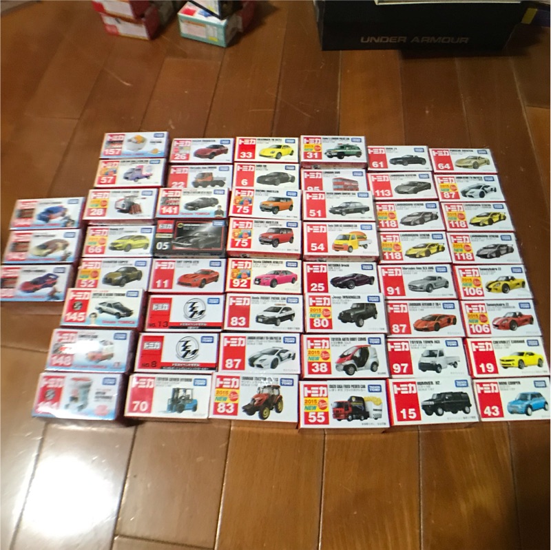 Tomy 多美 TOMICA 火柴盒小汽車 二手老玩具 斷捨離 販售物為照片中全部