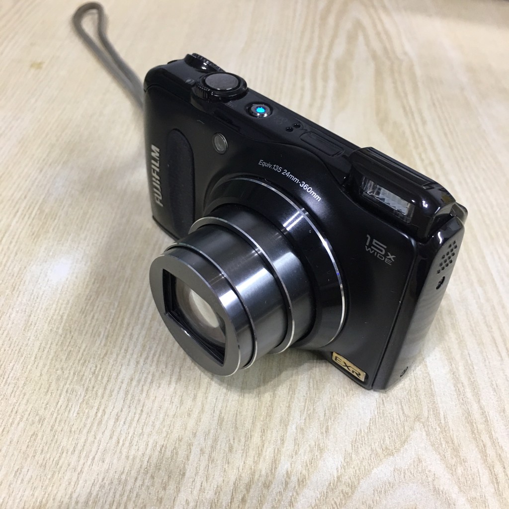 Fujifilm FinePix F300EXR (富士 F300 EXR)