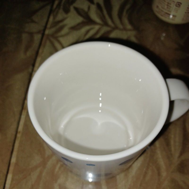 陶瓷馬克杯，尺寸約口徑8.3高9cm，容量350ML