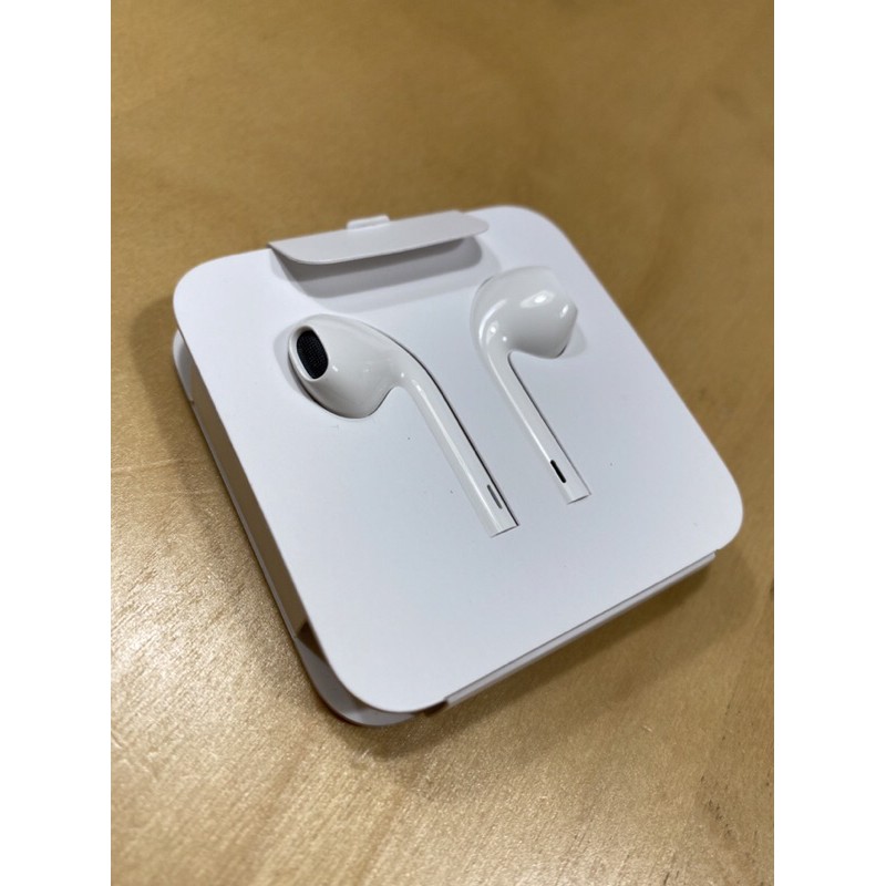 iPhone 11 Pro 全新原廠標配耳機，$450