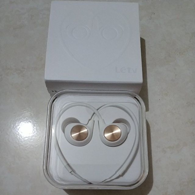 Letv 樂視反戴耳機 白色