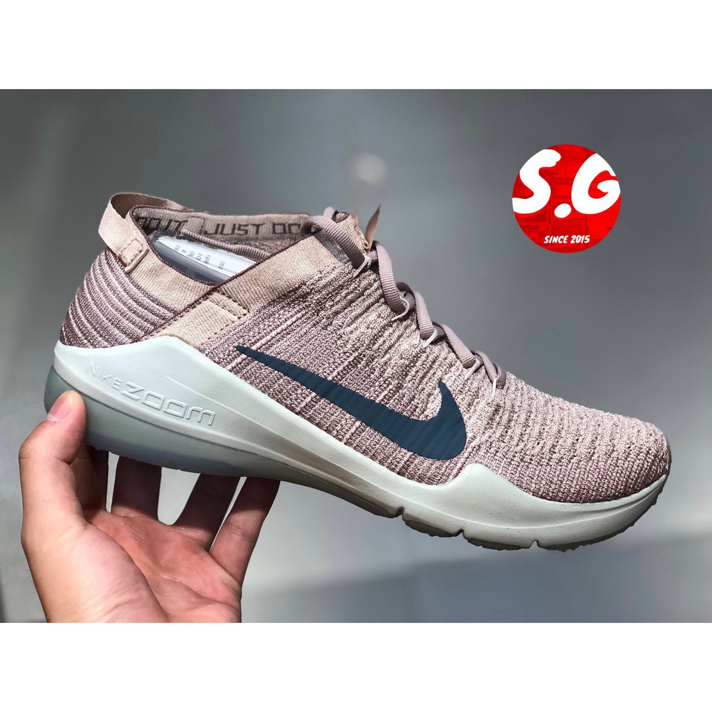 nike air zoom fearless fk 2