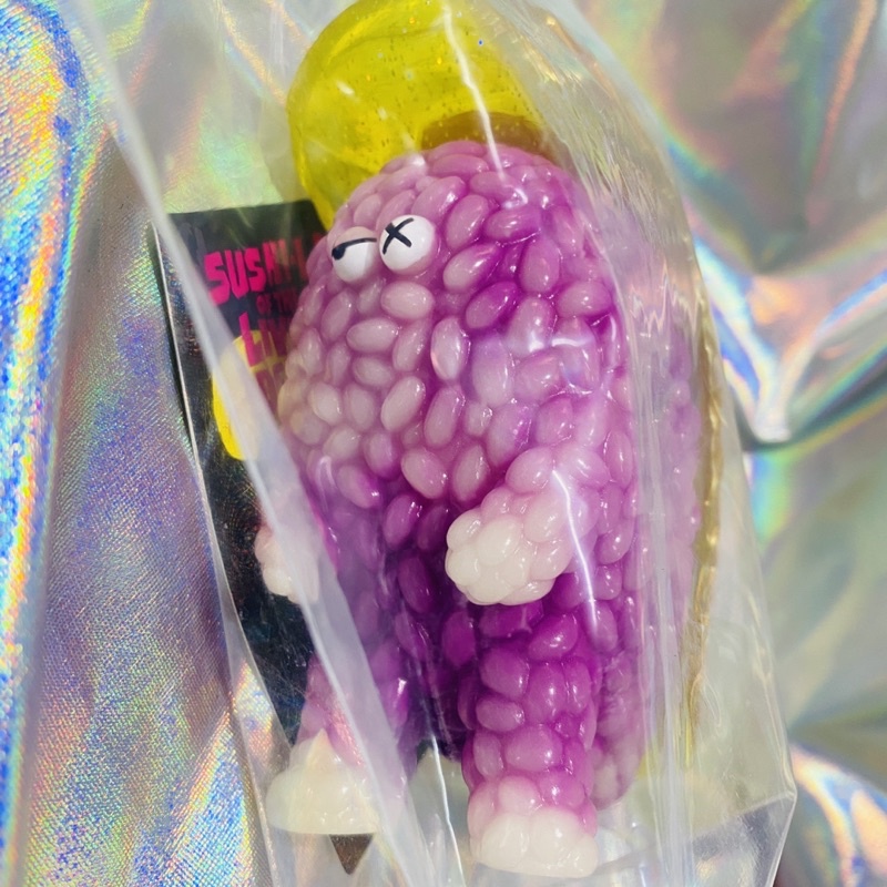 壽司拉怪獸 SUSHI LA OF THE LIVING DEAD 2 蓄光殭屍鯛魚壽司拉 設計師玩具 軟膠