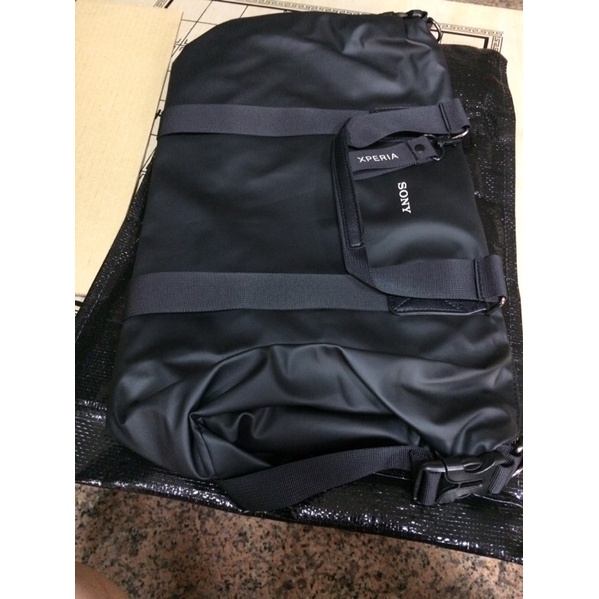 現量 原廠 SONY XPERIA 極輕潮旅行包 袋 手提 側背包 黑色時尚