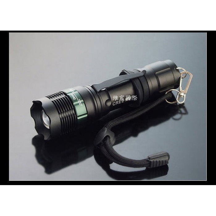 信捷【A12單】新款 XM - L2 LED 強光手電筒 旋轉變焦 使用18650鋰電池 登山露營工作燈 Q5T6U2