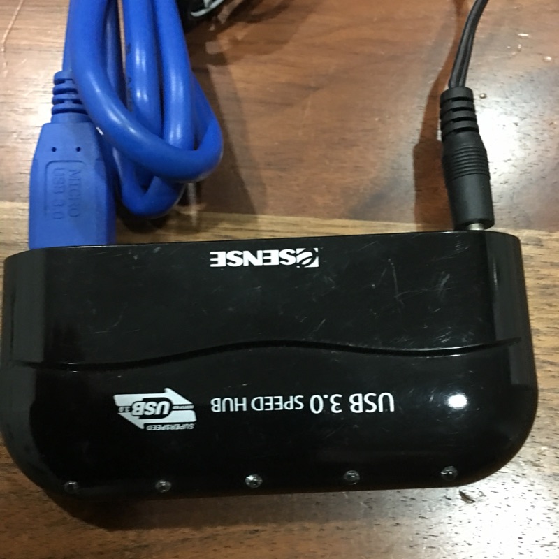 逸盛USB 3.0 4阜集線器 二手自售