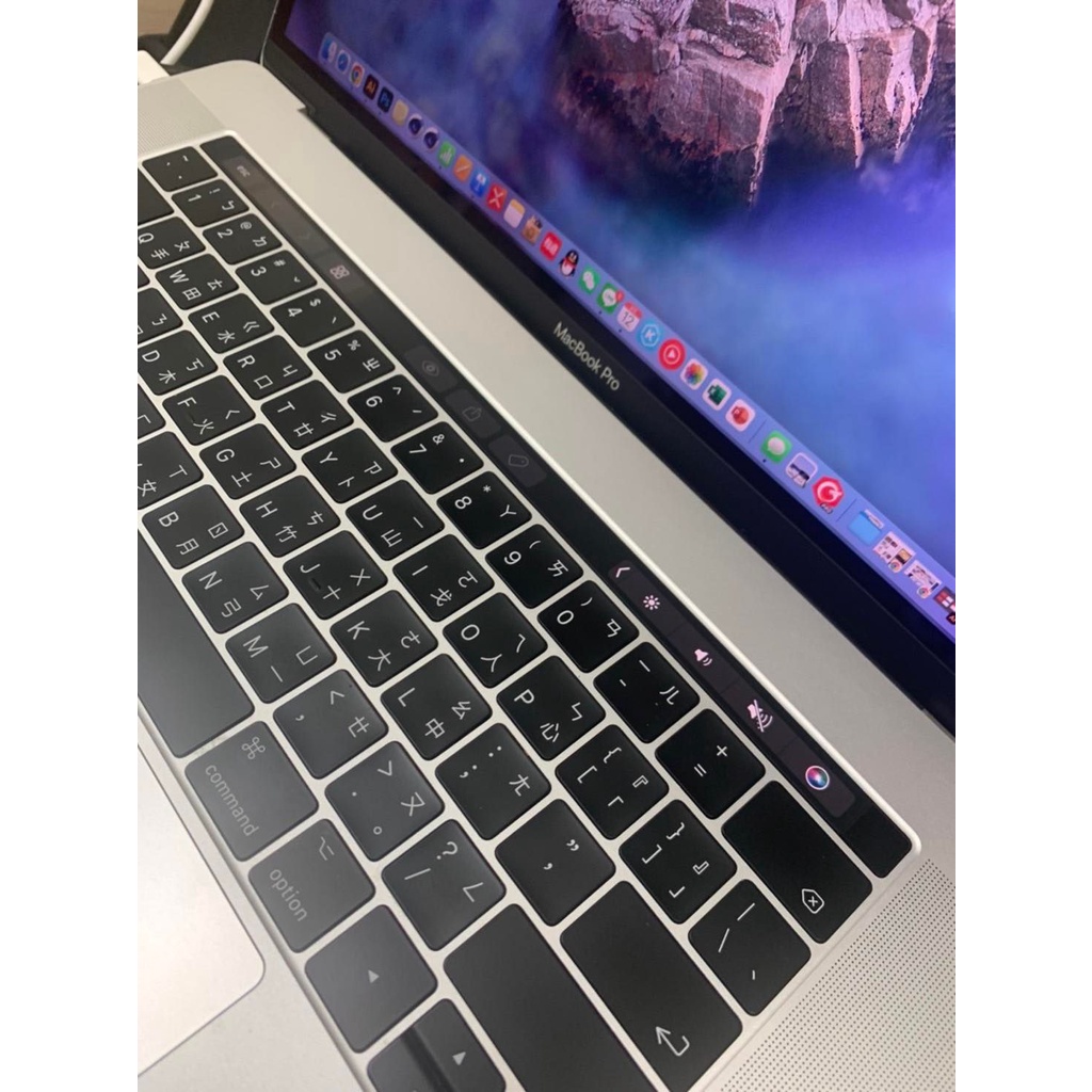 Macbook pro 15吋 2017