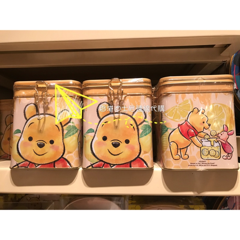 🇭🇰香港迪士尼連線代購🇭🇰維尼熊方型鐵罐曲奇餅&amp;維尼熊橢圓形鐵罐軟糖 「預定」