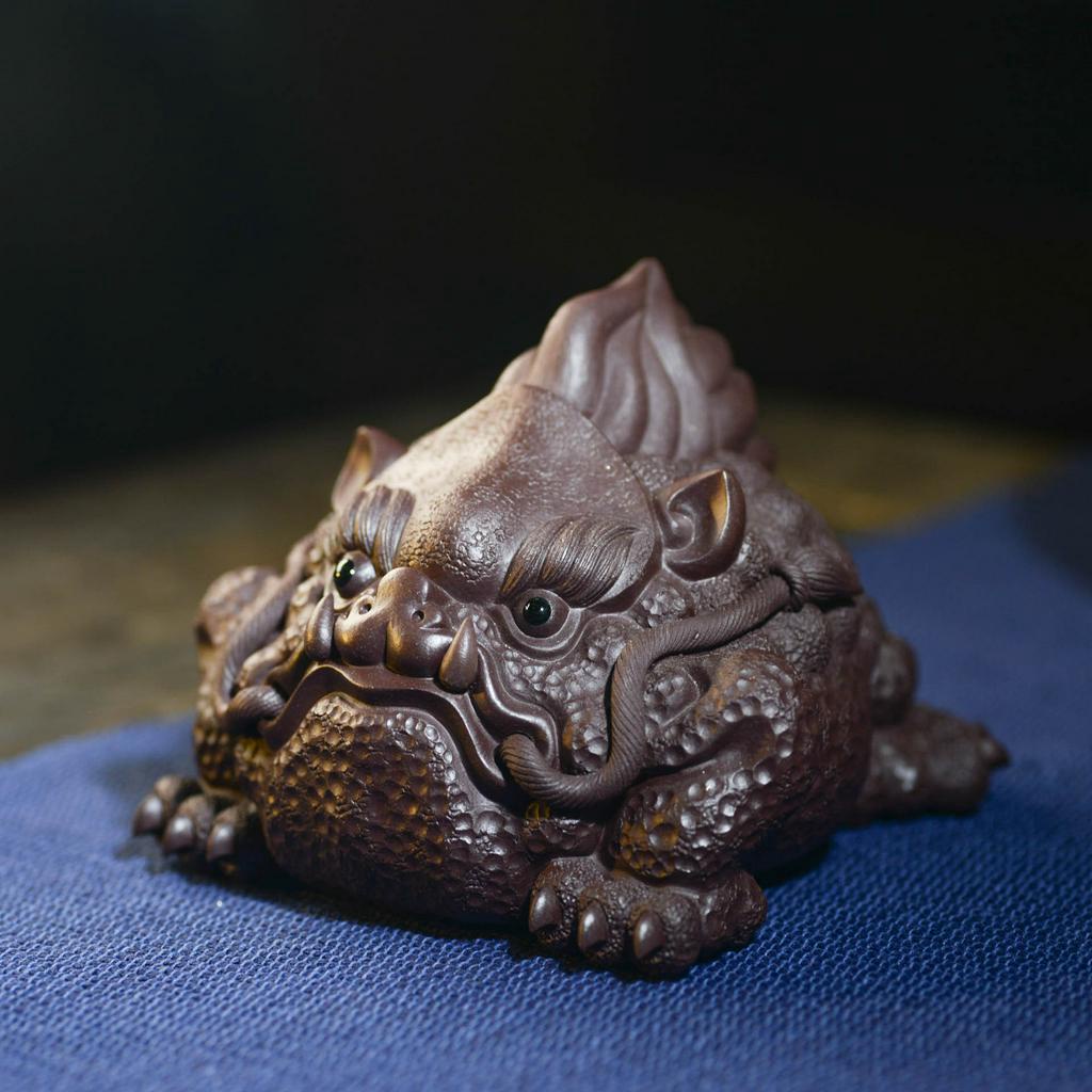 宜興紫砂茶寵金蟾三足猪蟾蜍茶具雕塑擺件工藝品裝潢