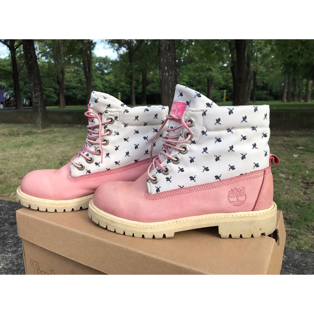 Timberland 時尚粉紅帆布短筒綁帶靴
