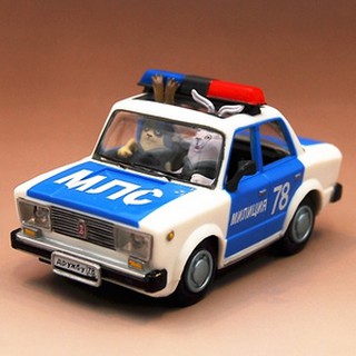 現貨 絕版品 正版 日版 監獄兔 USAVICH 精緻迴力車 警車款 全新未拆