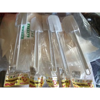 三箭牌 Triarr 烘焙 刮刀 奶油刮刀 烘焙用品 抗菌刮刀 橡皮刮刀(中) HS-01